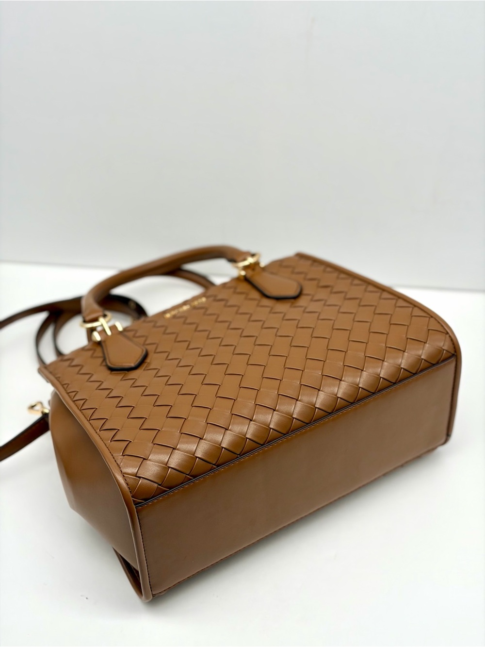 MICHAEL KORS Marilyn Medium Woven Satchel Crossbody Luggage - Picture 9 of 14